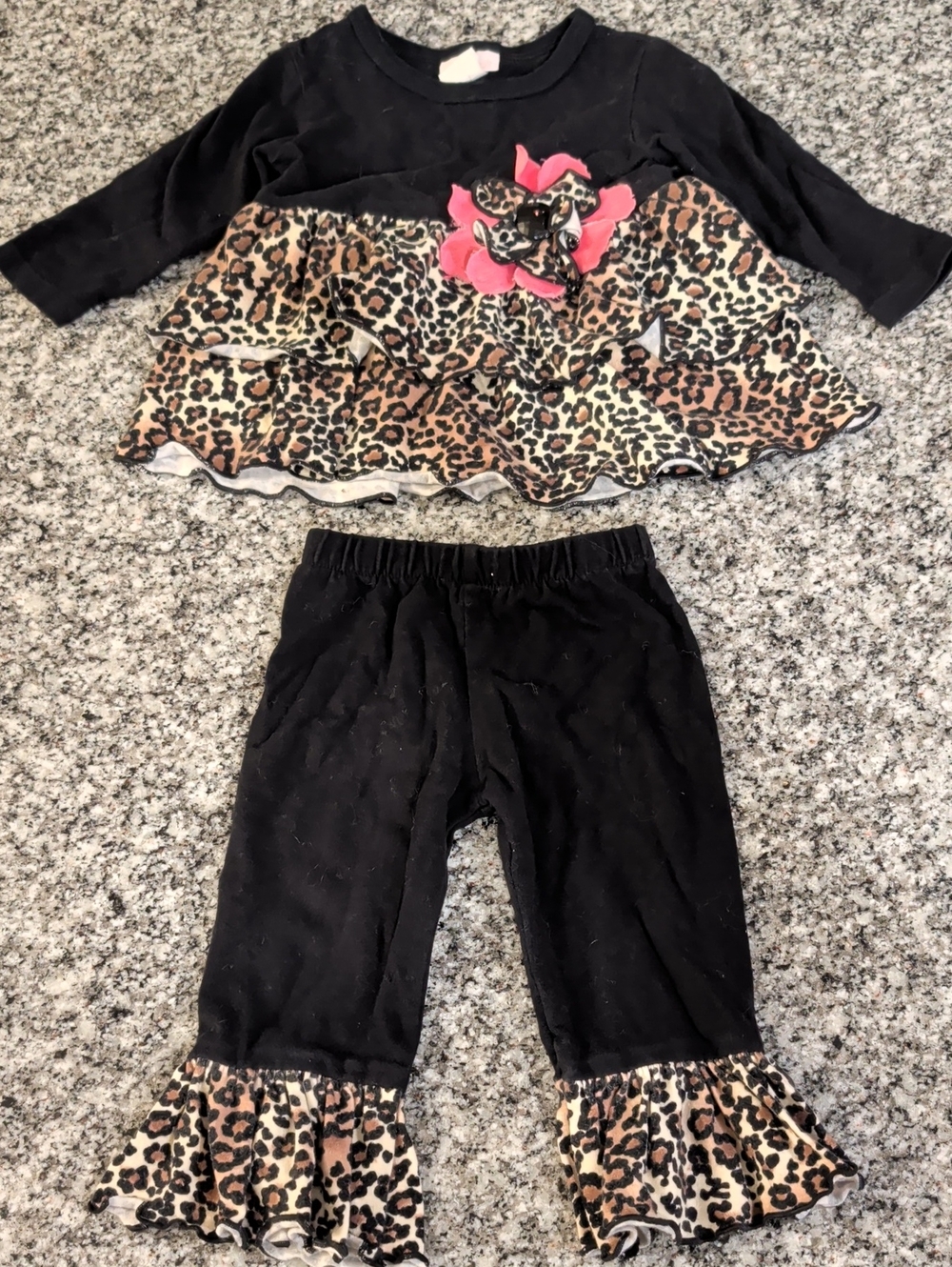 Girls Black Leopard Ruffle Matching Set with Pink Bow